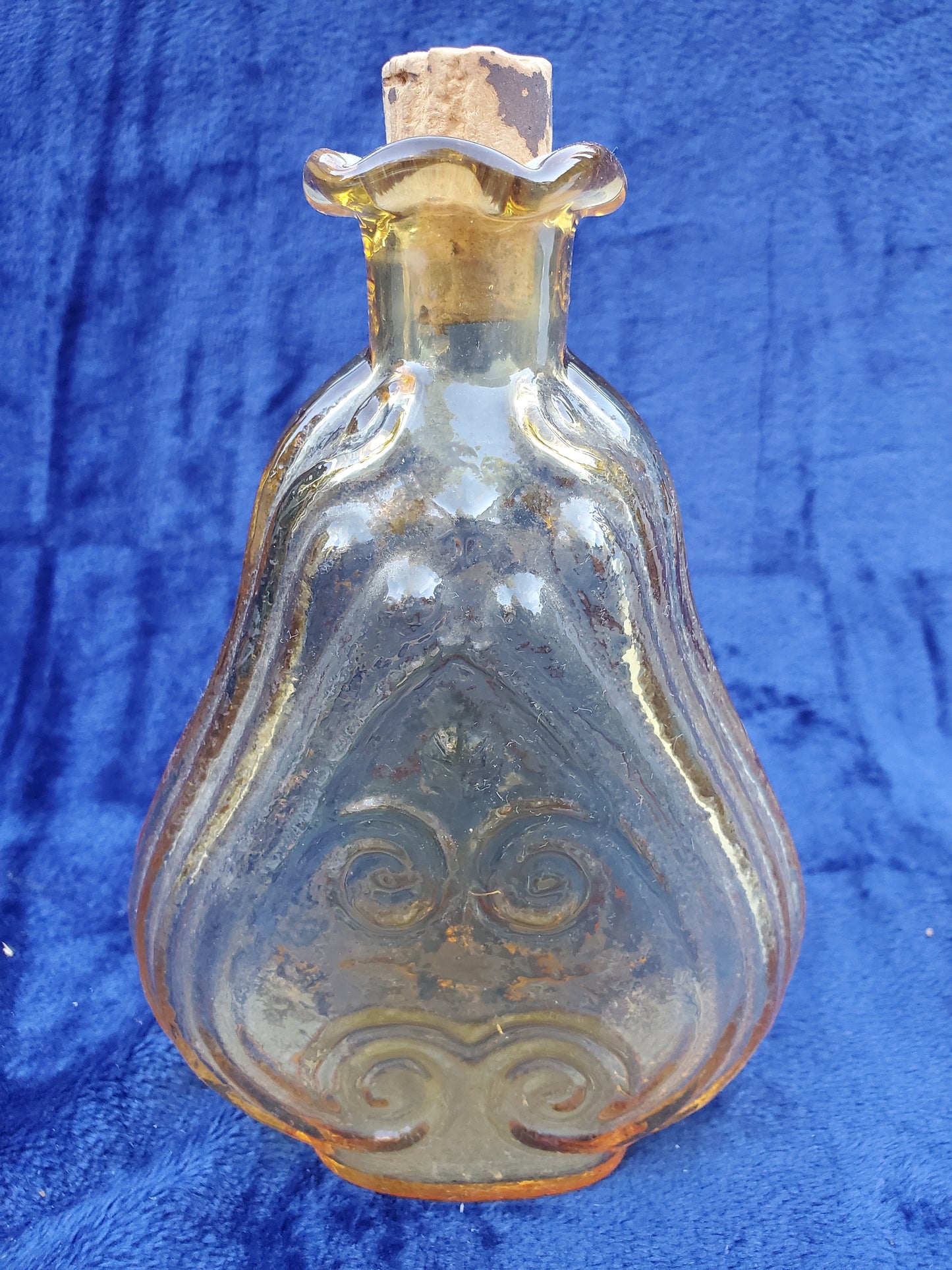 Amber Scroll Flask 1950s–1970s