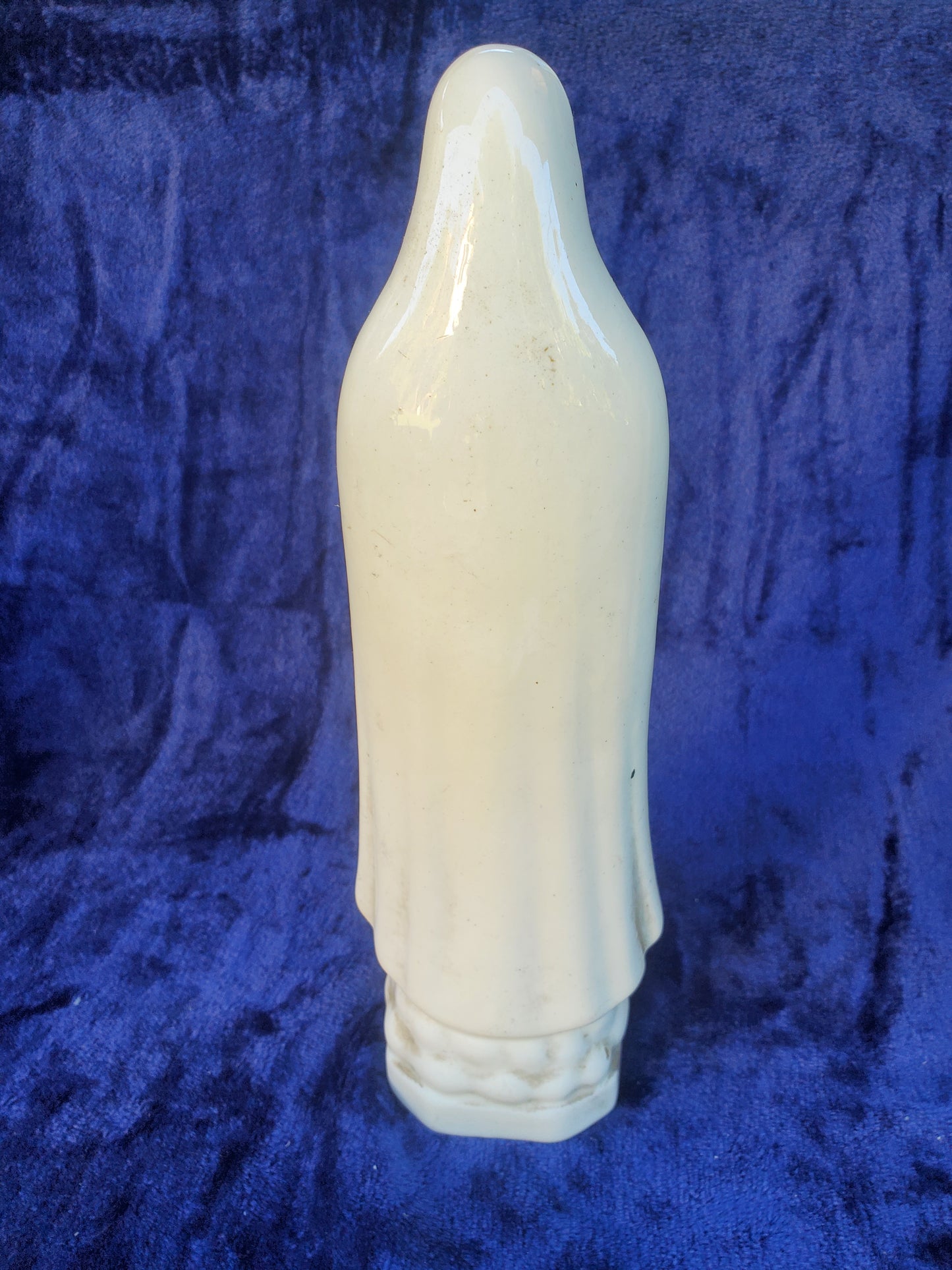 Large White Madonna Figurine Vintage 1950s–1960s