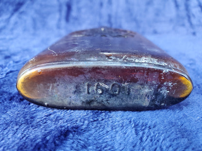 OLD GILT EDGE WHISKEY FLASK (CROWN LOGO) 1900–1915