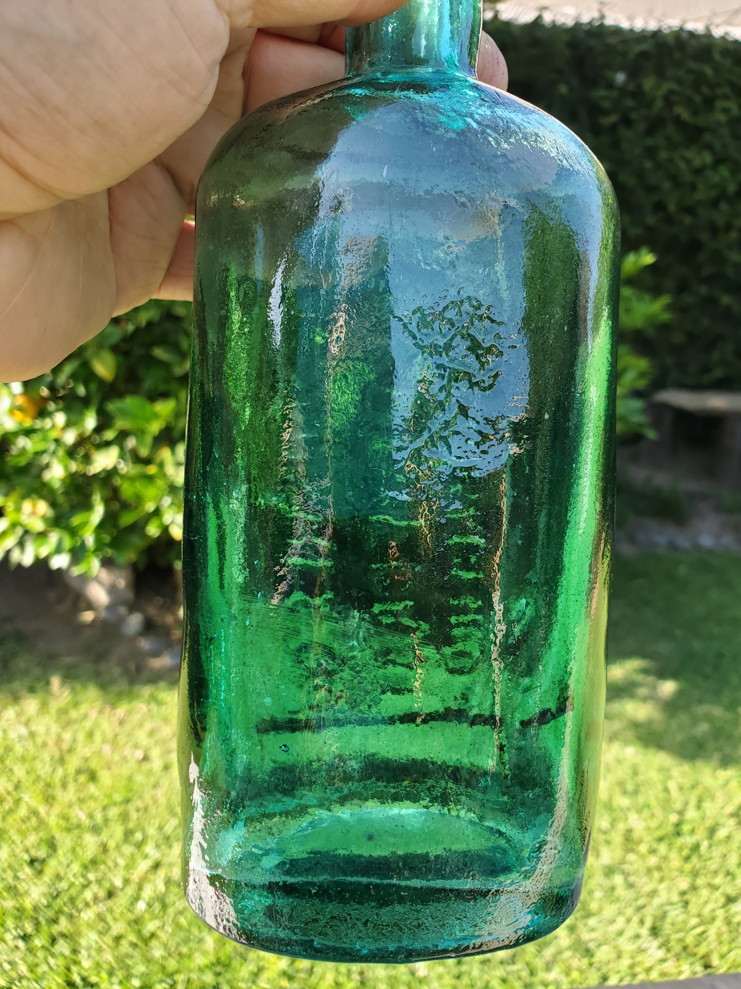 Four (4) matching Dr. Kilmer’s apothecary-style proprietary bottles
